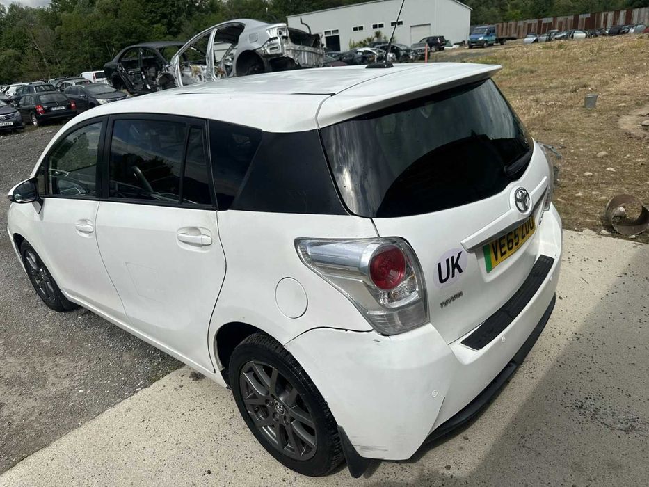 НА ЧАСТИ Toyota Verso 2015 г. 1.6 D-4D 112 к.с.