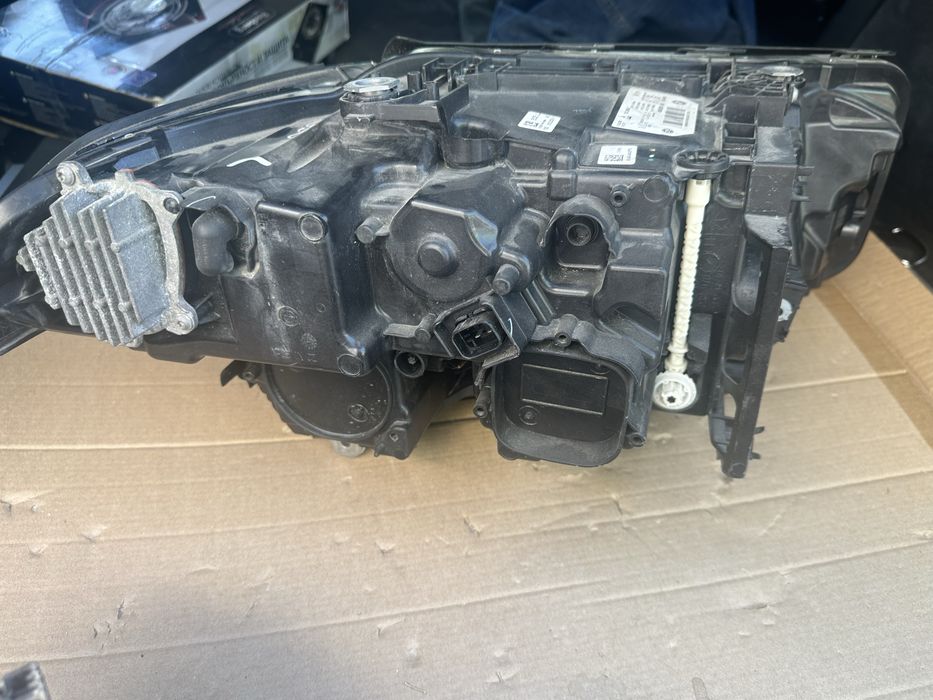 Ляв фар Лед бмв Г30 фейс/L far  BMW G 30 Face Led 9850581-05