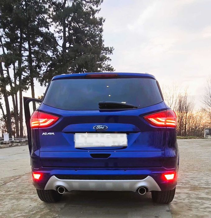 Ford KUGA II TITANIUM-X (nici Qashqai, nici Tiguan) cu super dotări.