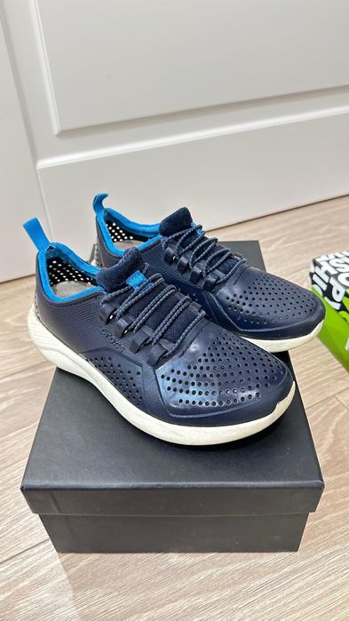 Детская одежда и обувь