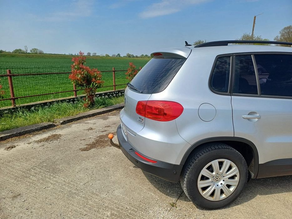 Vând mașina Volkswagen