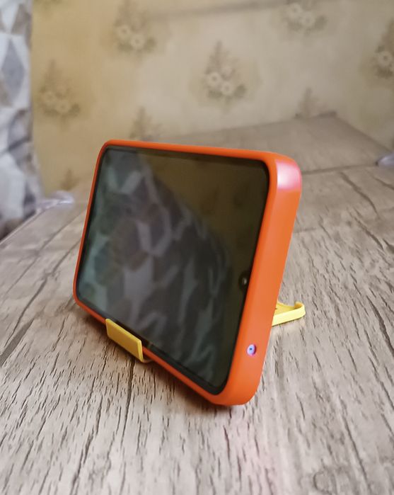 Продам подставку для телефона