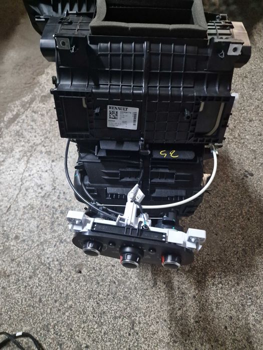 Grup/aerotema logan-sandero 2020