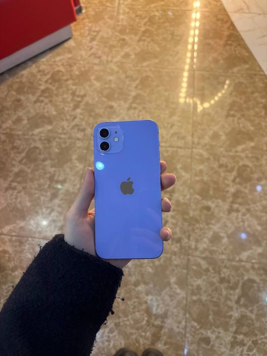 Продам айфон 12 , 128 гб