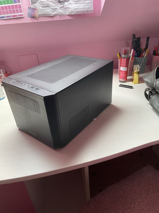 Pc Gaming Fractal Cube, i7 6700K, video 8gb GTX 1070