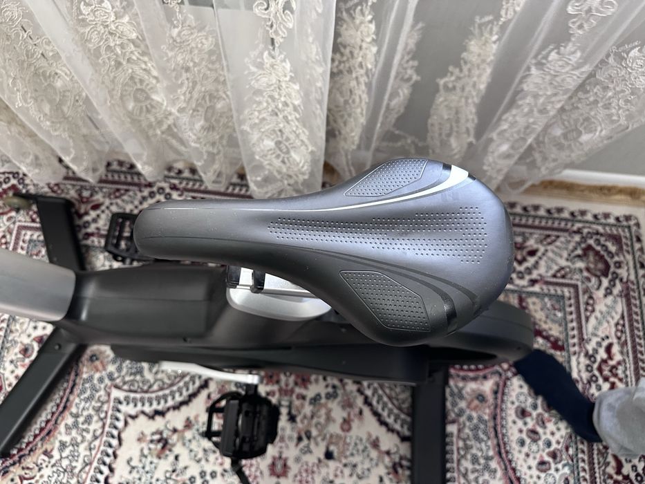 Велотренажер новый