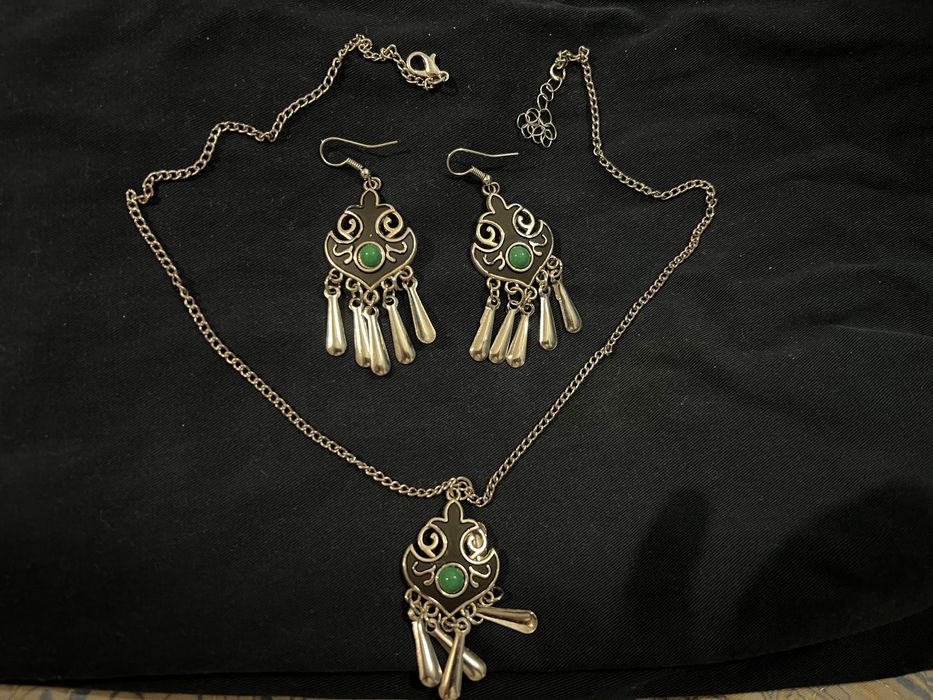 Продам национальные украшения за 3500