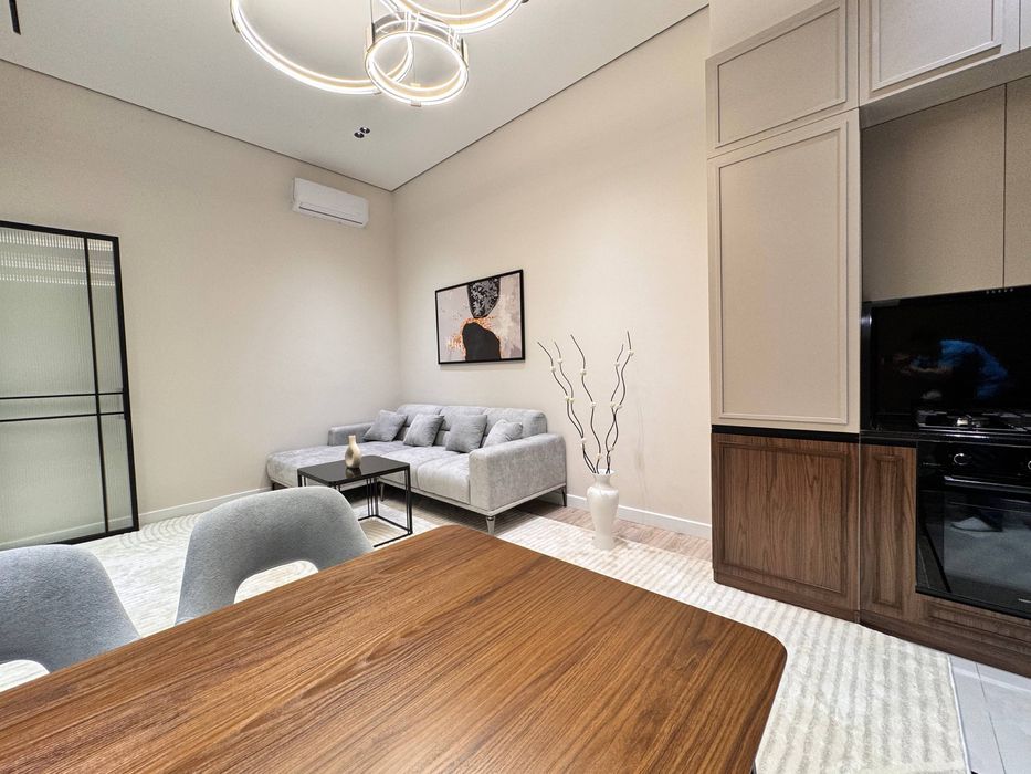 Срочно продается ЖК КИПАРИС 3/9/9 новый ремонт Ц4