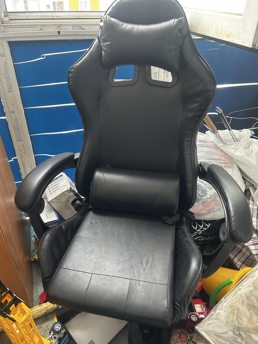 Продам игровое кресло