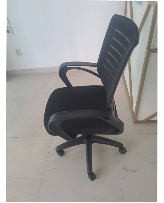 Офисное кресло новое