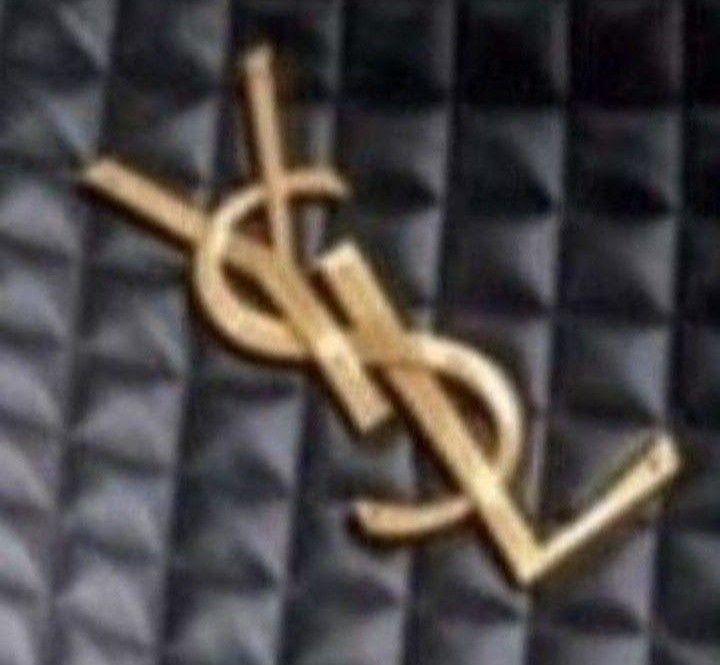 Geanta Maxy logo metalic auriu,portofel simplu atasat, saculet, etichetă