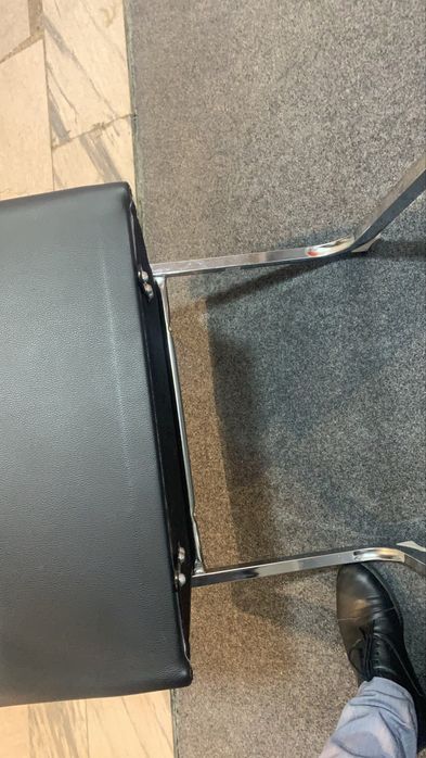 Kreslo koja ideal holatda