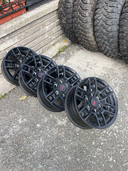 Гуми 315/75 R16 и джанти 16"