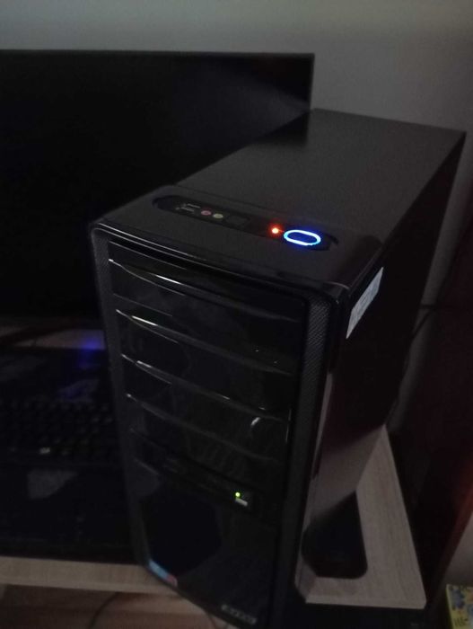 Pc gaming Asus I7, 3,80 Ghz, 4 cores, 8 threads