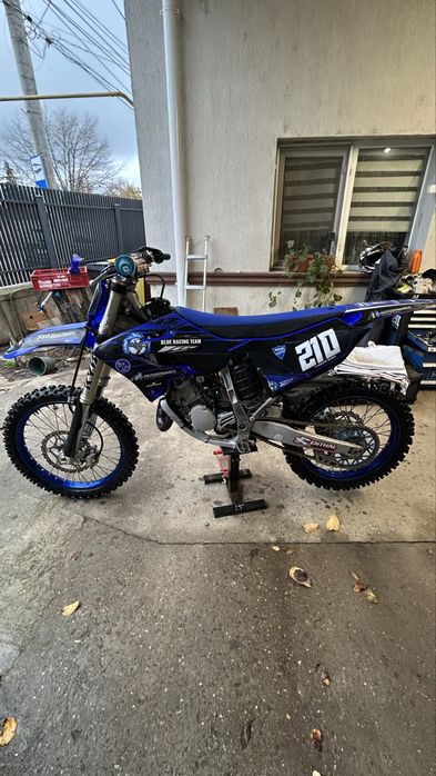 Yamaha yz 125.