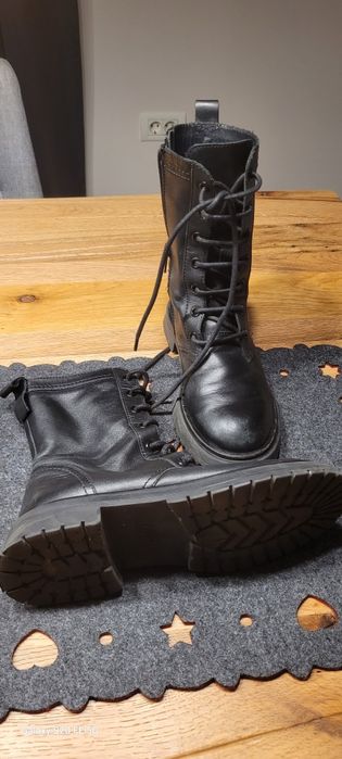 Ghete pentru fete din piele Zara