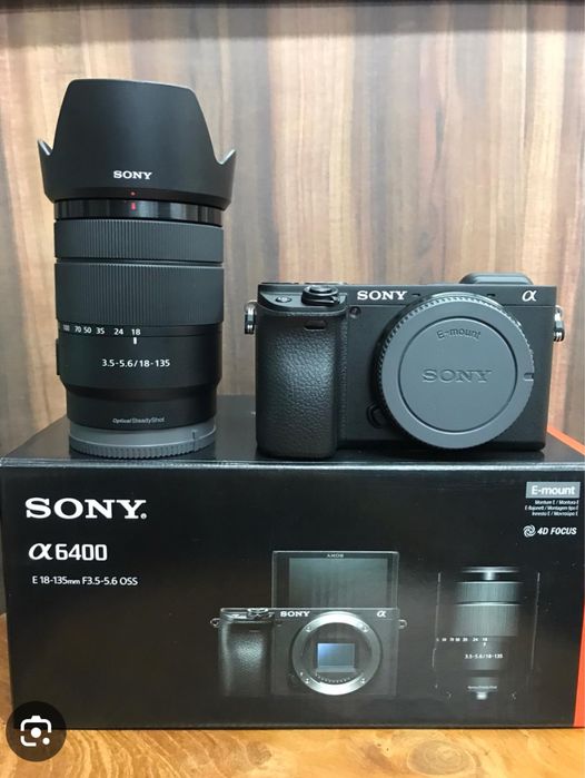 Sony A6400 Kit Aparat Mirrorless 24.2 MP cu Obiectiv 18-135mm