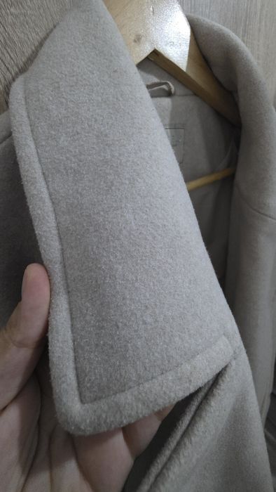 Palton Elegant Amisu,mărimea 40 (EU)  Stare impecabilă