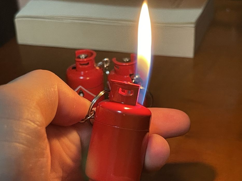 зажигалка (газ балон)