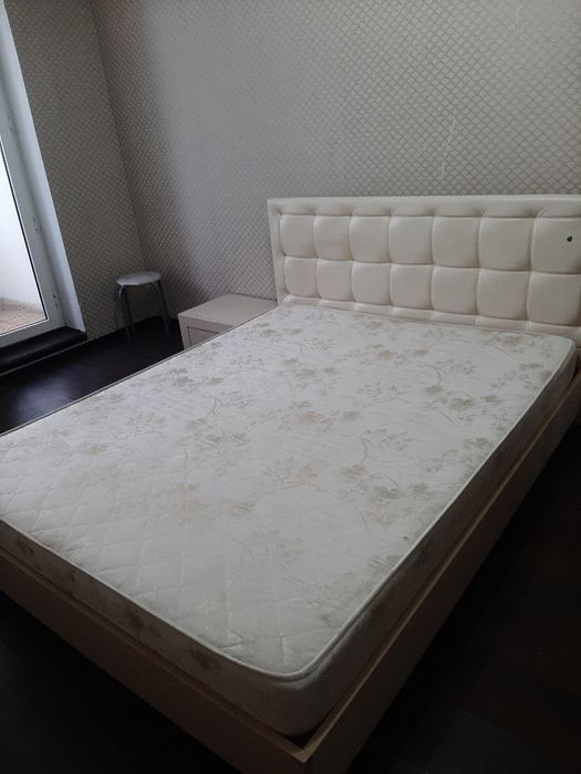 Кровать  для спальни