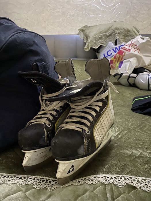 Хоккейная экипировка