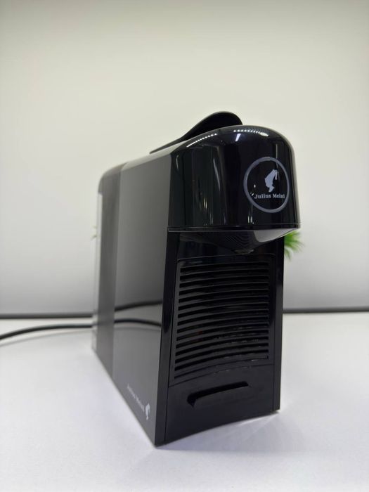 Кофемашина Julius Meinl