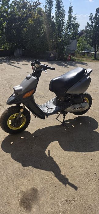 Vând Yamaha Booster 80cc cu acte , citiți cu atenție anunțul