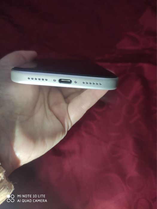 IPHONE 17 pro max silver