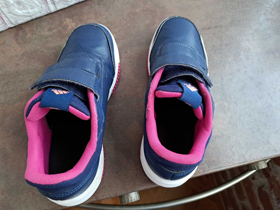 детски маратонки,кецове,спортни обувки,адидас,Adidas,номер 36