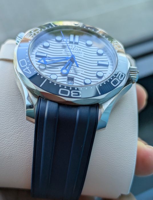 Omega Seamaster Diver 300M (2023) / Сив циферблат / Full Set
