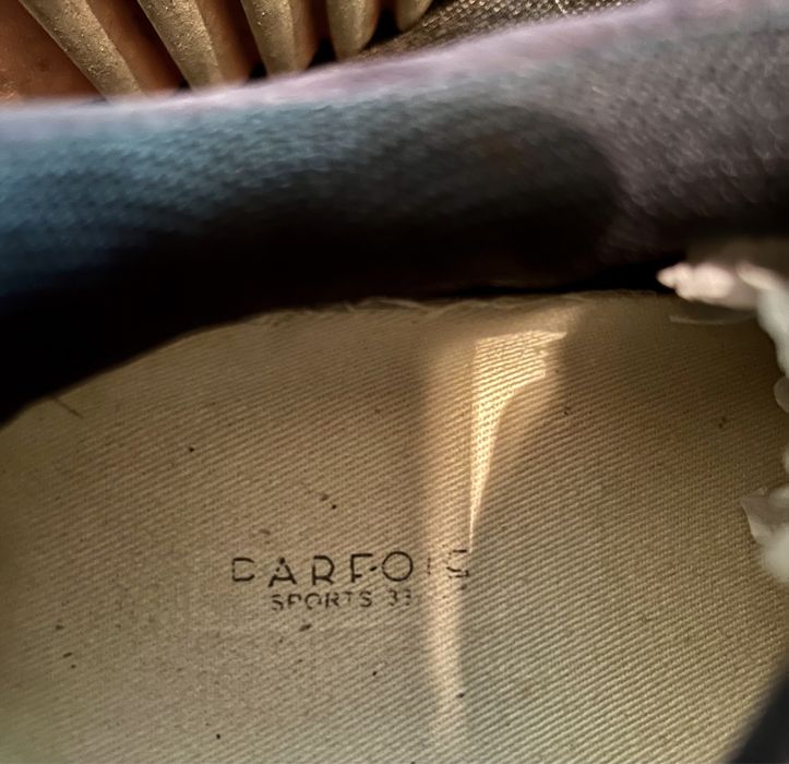 Женские кроссовки