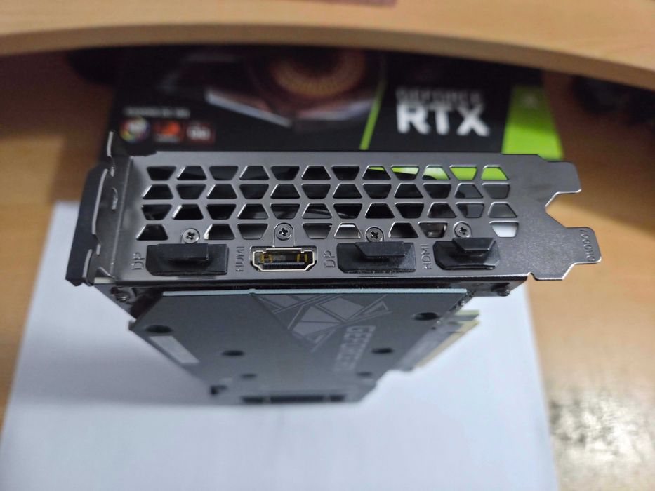 Placa video Gigabyte Rtx 3060 12gb v.2.0, ca noua + acte