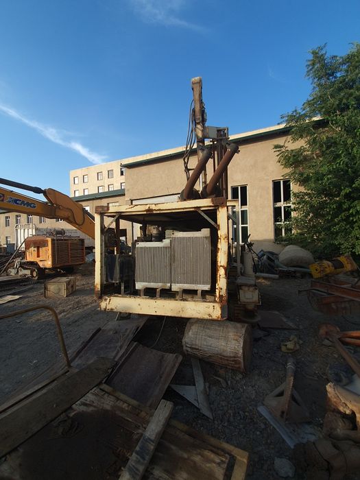 Salzgitter LB 406 burg'ulash mashinasi. Salzgitter буровая установка
