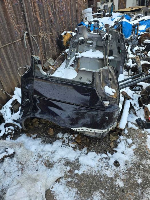 Заднее крыло левое  Мазда Mazda 5  1