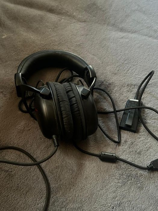 Продам наушники HyperX Cloud Core (б/у)