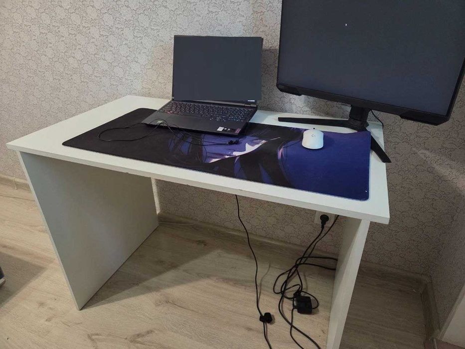Стол офисный для работы