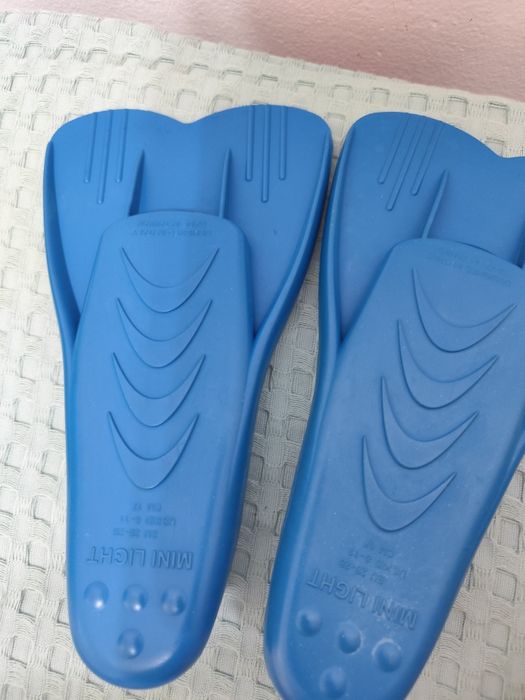 Продам детские Ласты для плавания