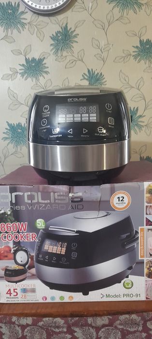 Продам новую мультиварку