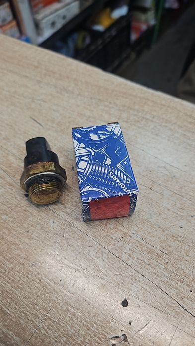 Ауди с4 2.6газ бензин