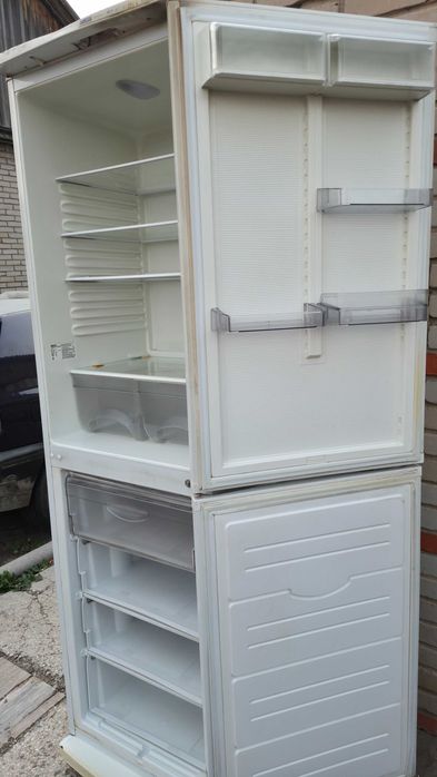 Продается холодильник