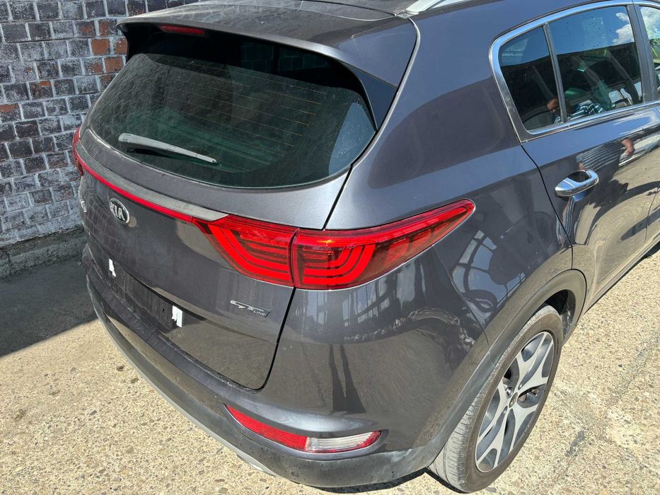 stop dreapta cu led si piese kia sportage 4 2015-2019 din dezmembrari