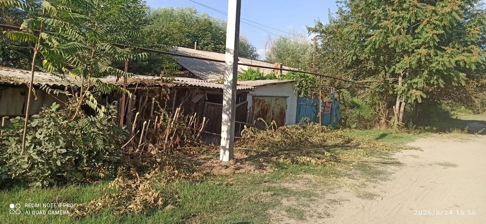 Продаётся земельный участок 35 соток с двумя домами