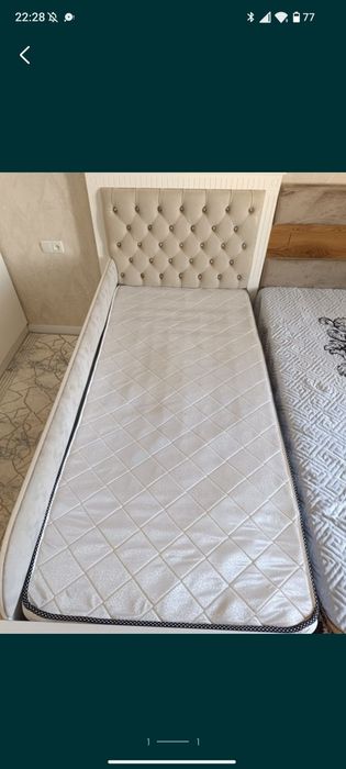 1 kishilik matras srochna sotiladi