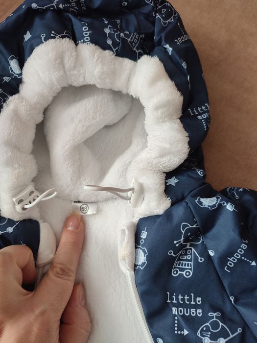 Продам детский демисезонные комбинезон