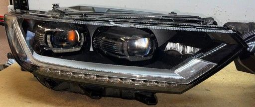 Vw Passat B8 3G1 far stanga full led far dreapta led adaptiv matrix