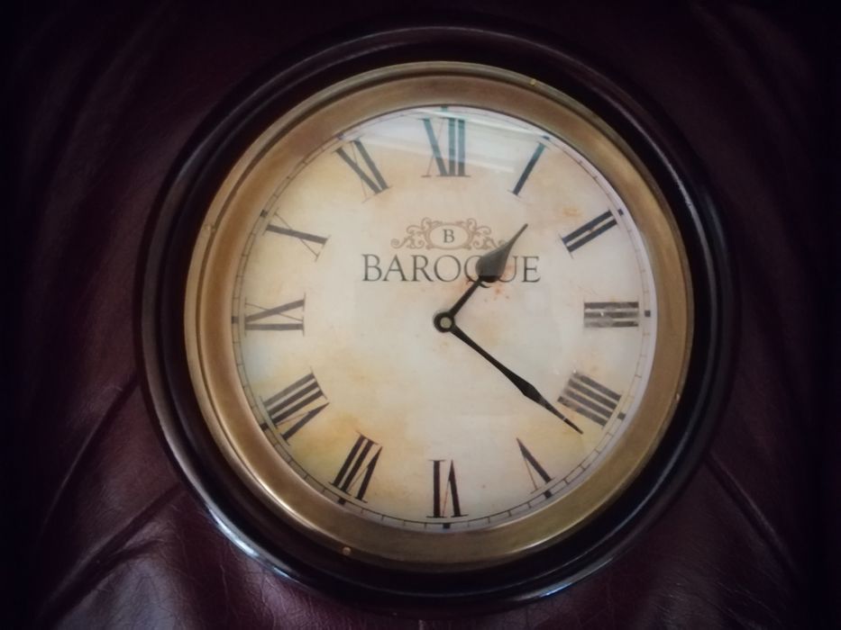 Барометър, часовник, различни модели