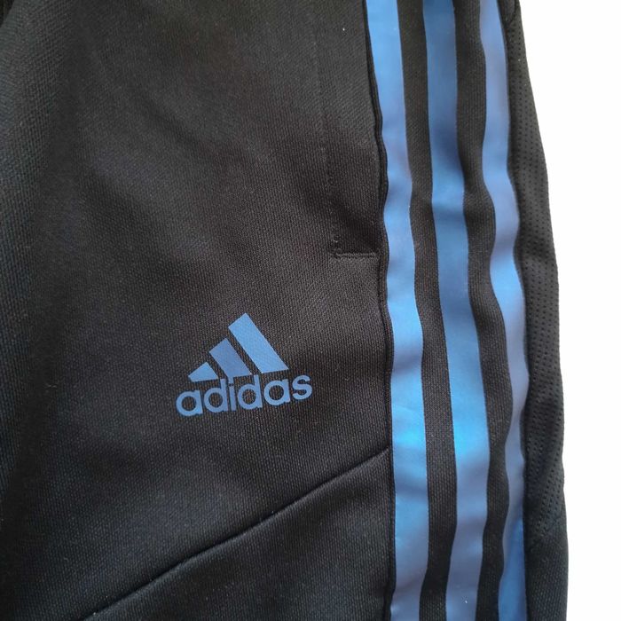 Adidas 116/122 см. Детско оригинално долнище/анцунг