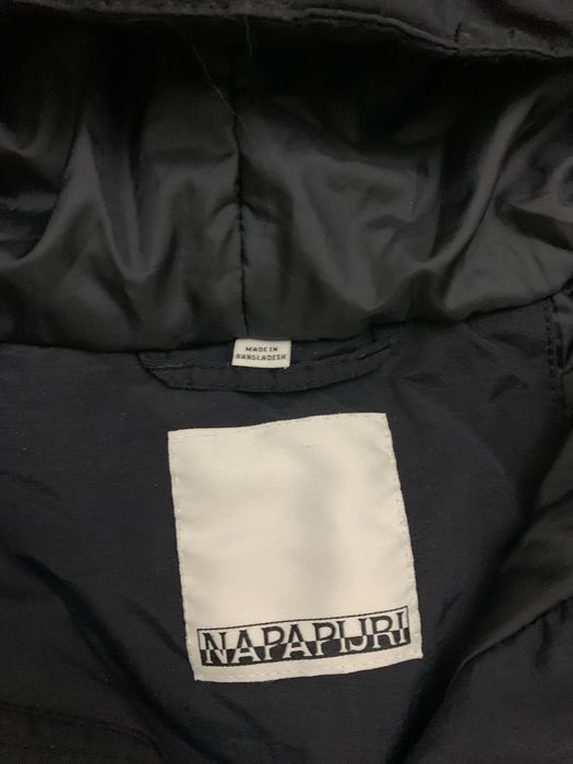 Срочно продам Анорак Napapijri