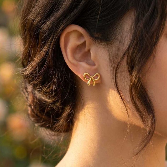 Cadou Ideal Premium Set Bratara Cercei Colier Otel Inox Placat Aur 18K