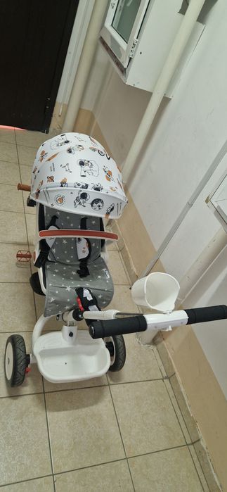 Продам детский трехколесный велосипед